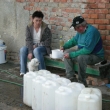 Mirou� p�ed prac�-doslovn�.